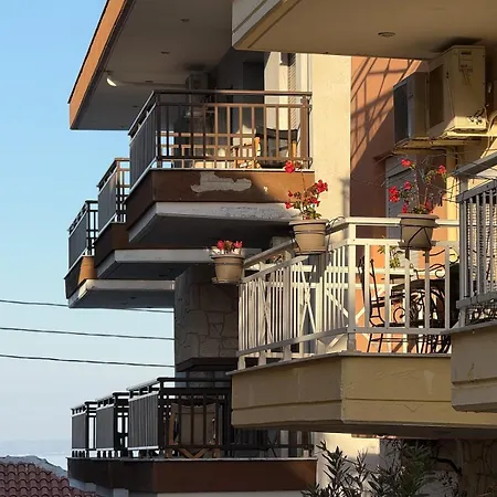 Апартаменты Ammos Luxe Seaside Полихроно